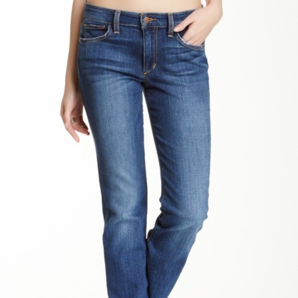 EUC. Joes Petite Bootcut Size 27 (29" waist)